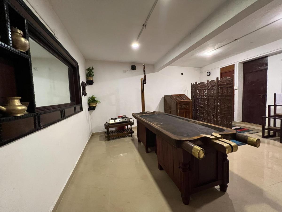 Hotel Vedha Ayurvedic Panchakarma Treatment Centre Alappuzha Exteriér fotografie